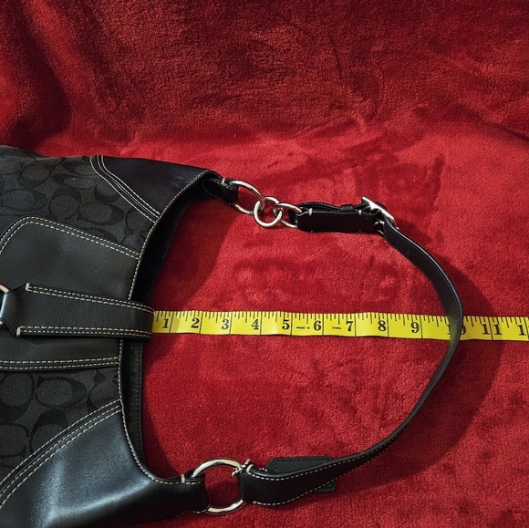 Coach Vintage Hampton Hobo Black Shoulder Bag - Picture 12 of 12